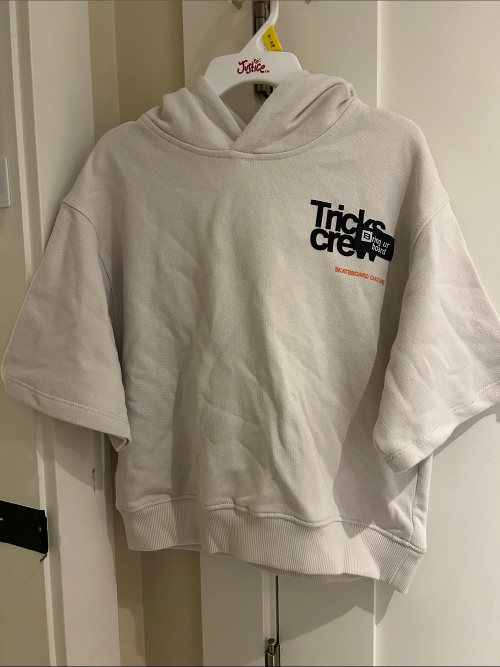 Trick Crew Kids Short-Sleeve Hoodie - White Brand New without tag Zara Boys 7-8